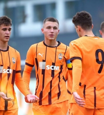 Дубль за три минуты. Левый Берег U-19 отобрал очки у Шахтера U-19