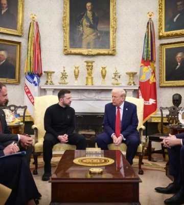 Трамп наказав призупинити всю військову допомогу Україні – Bloomberg