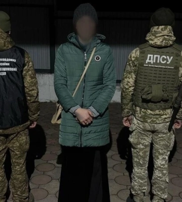 Диво на кордоні. «Німий» чоловік, який прикинувся жінкою, заговорив