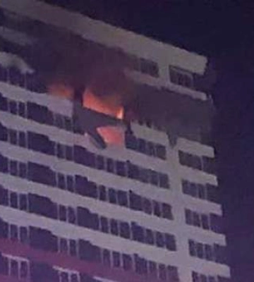 На Київщині уламки БпЛА влучили в недобудований будинок: спалахнула пожежа, є постраждалий