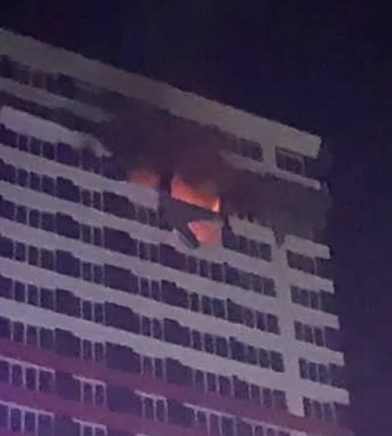 На Київщині уламки дрона влучили у недобудовану багатоповерхівку, постраждав охоронець