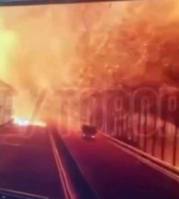 Момент взрыва на Крымском мосту попал на видео