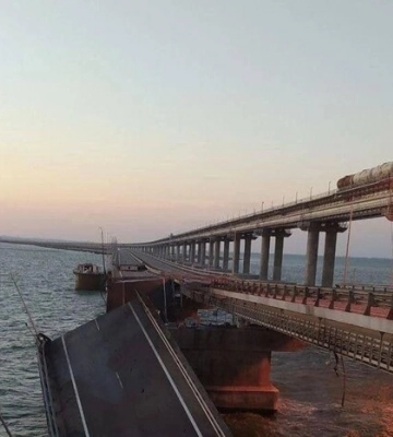 З’явилося відео моменту вибуху на Кримському мосту