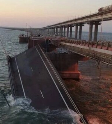 Внаслідок вибуху на Керченському мосту загинули троє людей