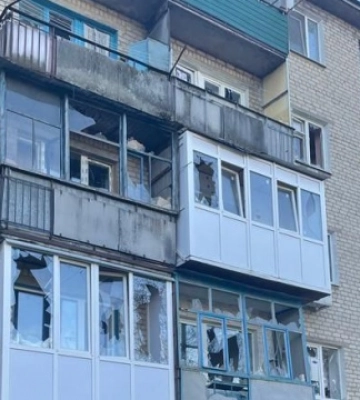 Донецкая ОВА показала обстрелянный дом в Курахово, где погиб человек