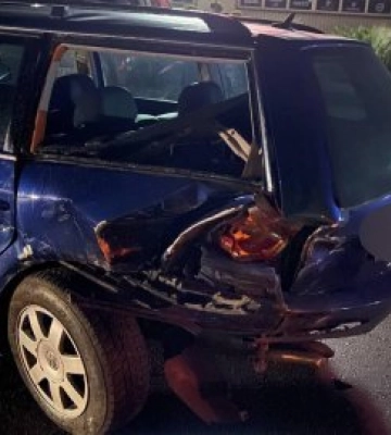 У Луцьку водій буса, який в’їхав у припарковане авто та втік, заплатить 3,4 тисячі штрафу
