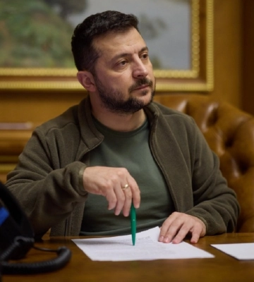 Біжіть або здавайтеся: Зеленський звернувся до росіян після обвалу Кримського мосту