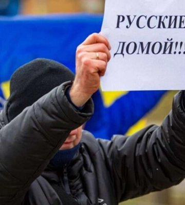 Представники окупаційної влади та місцеві колаборанти виїжджають із Херсонської та Луганської областей через страх перед ЗС України