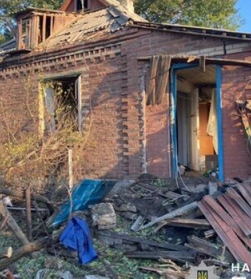 Упродовж доби росіяни атакували Донеччину ракетами і &quot;Точкою-У&quot;, завдано 21 удар по житлових районах та інфраструктурі. ФОТОрепортаж