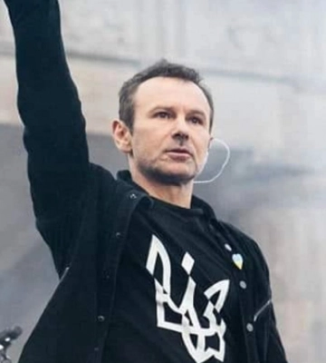 Вакарчук відвідав відкриття вулиці на честь свого батька у Львові. Фото