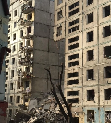 Новий ракетний удар по Запоріжжю: щонайменше 17 загиблих