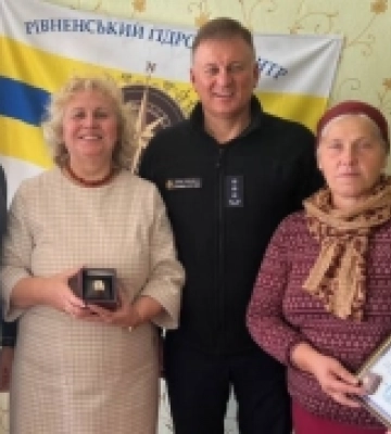 За сумлінне виконання трудового обов’язку: керівниці метеорологічної станції Сарни вручили годинник
