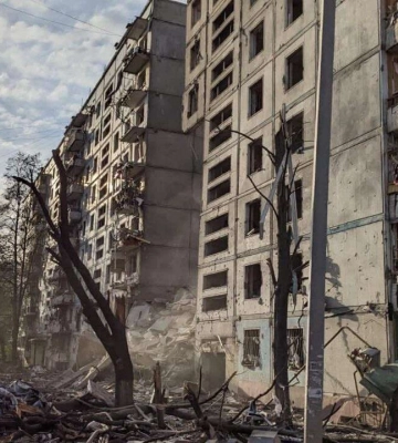 Окупанти завдали масованого ракетного удару по житлових будинках в Запоріжжі