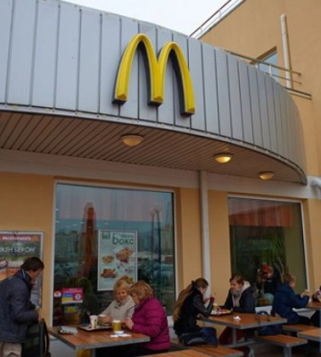 McDonald&#039;s відкриває ще три ресторани у Києві