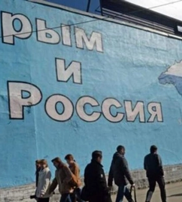 Соратниця Зеленського попередила кримчан: варто терміново тікати