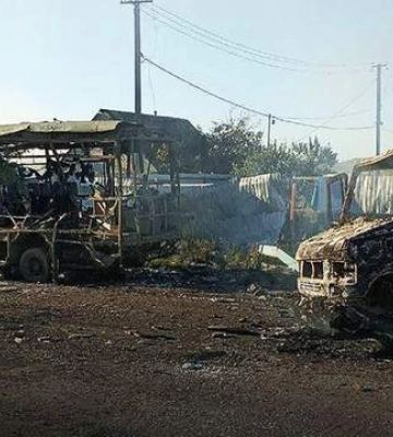 Російські військові обстріляли колону цивільних авто на Херсонщині. Щонайменше п’ять осіб загинули, - поліція