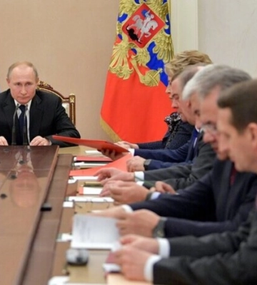 Путін після вибухів на Кримському мосту скликає Раду безпеки