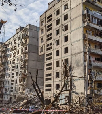 Масовані обстріли Запоріжжя: Кулеба закликав прискорити постачання ППО Україні