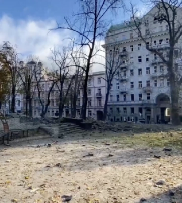 У Шевченківському районі Києва внаслідок ракетного удару загинули 8 людей – МВС