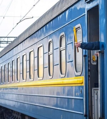 Укрзалізниця попередила про затримку поїздів