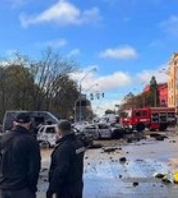 Ракетный удар по Киеву. Власти города сообщили о первых последствиях: погибли пять человек