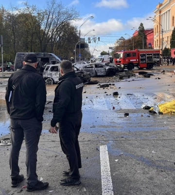 В результате массированной ракетной атаки по Киеву пять человек погибли и 47 пострадали – ГСЧС
