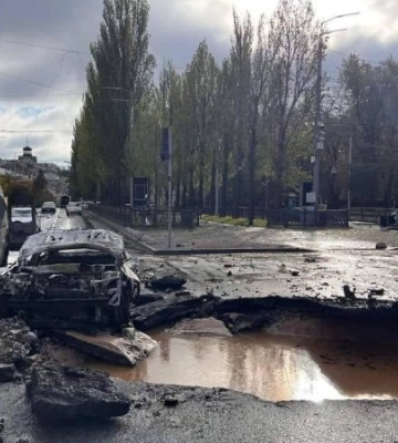У Києві й області через обстріли впровадили графіки аварійного відключення електропостачання