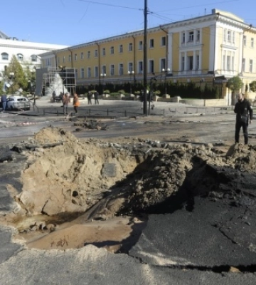 Страшні наслідки атаки Києва: постраждало більш як десяток будівель культури ‒ сюжет (Відео)
