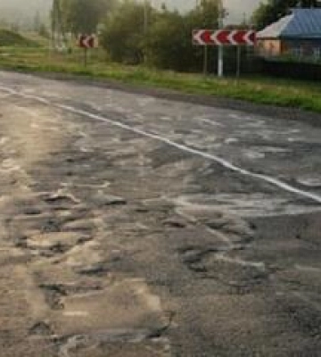 План із ремонту доріг на Полтавщині виконали на дві третини