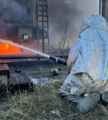 Від ракетного удару на Київщині загорілася трансформаторна підстанція підприємства