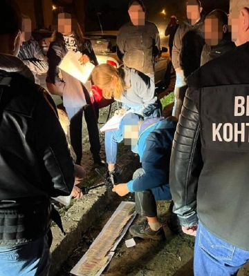 Заступника голови ОТГ на Тернопільщині затримали на хабарі 22 тис. грн