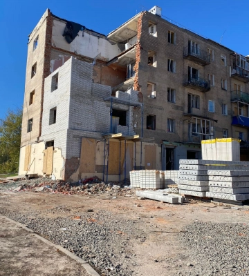 У Харкові відбудовують два зруйновані будинки 