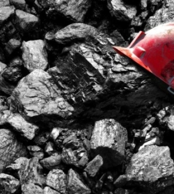Після російського удару у шахтах Кривого Рогу залишились гірники, більшість вже витягли