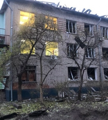 Враг выпустил по Запорожью 12 ракет, есть жертва