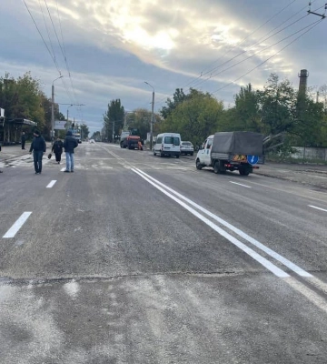 Вирву від ракети залатали за ніч — мер Дніпра показав силу люті українців