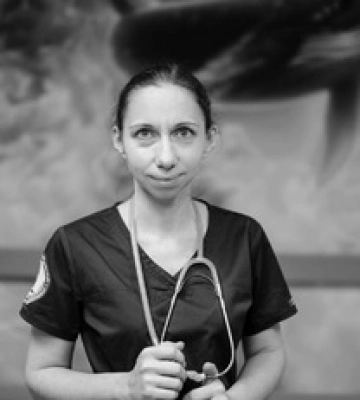 Рятувала життя дітям: фото та подробиці про лікарку, яка загинула під час удару по Києву