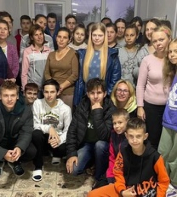 Украина вернула более 30 детей, вывезенных в Россию: фото