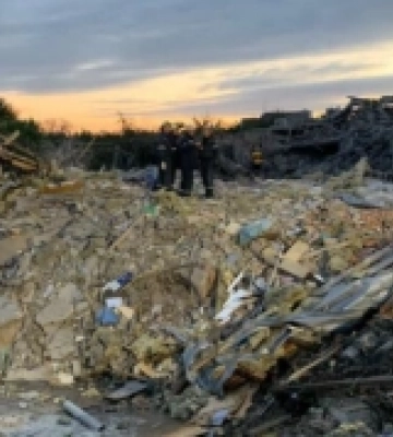 На місцях ракетних ударів на Львівщині взяли проби ґрунтів