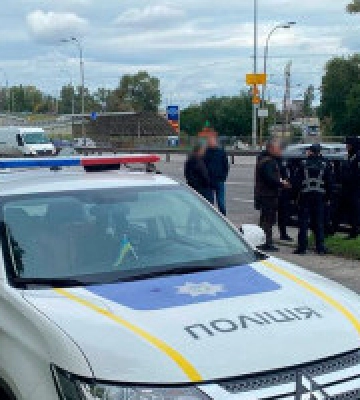 Ціна питання 7 тисяч доларів: у Києві чоловік за борг товариша викрав його дружину 