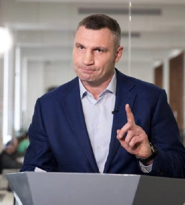 Кличко попросил киевлян утеплиться и рассказал, когда в Киеве начнется отопительный сезон