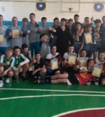 На Острожчині відбувся чемпіонат з волейболу