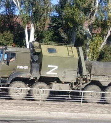 В Мариуполе фиксируется активное движение военной и инженерной вражеской техники. ВИДЕО+ФОТОрепортаж