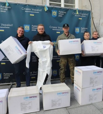 Львів отримав німецькі костюми біологічного та хімічного захисту (відео)