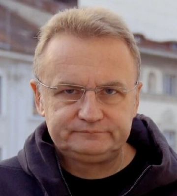 Садовой призвал жителей Львова запасаться буржуйками и организовывать пункты обогрева. ВИДЕО