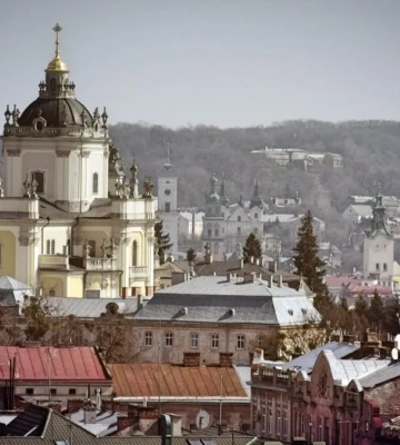 Львів’ян закликали підготуватись до відсутності світла і тепла та запасатися буржуйками