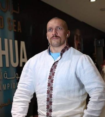 Александр Усик посетил Криворожскую бригаду ТРО