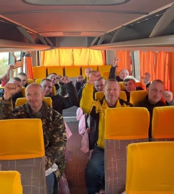 Відбувся черговий обмін полоненими: звільнено ще 20 українських героїв