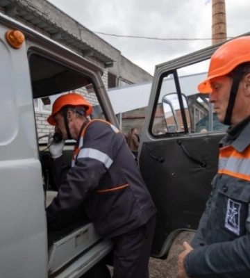 В Ізюмі в оселі 10 000 споживачів повернули світло. На черзі — хлібзавод