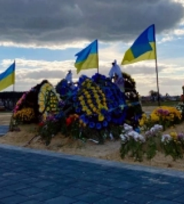 На кладовищі у Сарнах виділили ділянку для поховання загиблих військових