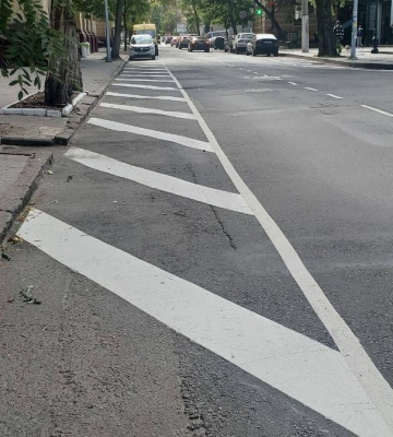 В центрі Одеси на ще одній вулиці оновили дорожню розмітку, - ФОТО